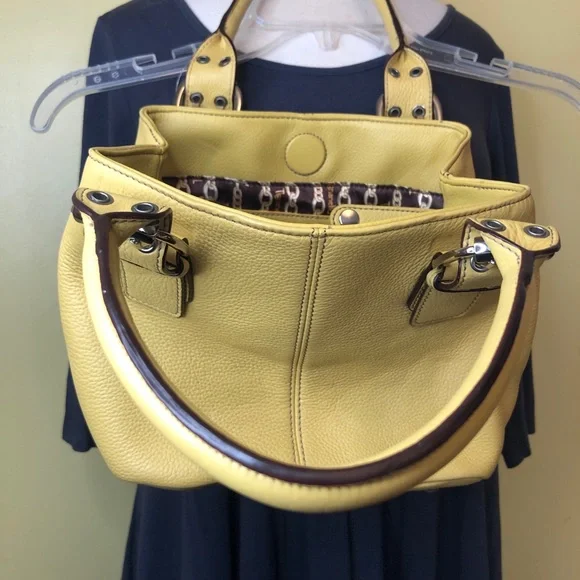 Tignanello Yellow Shoulder Bag with Leather Finish and Structured Design - Picture 11 of 13
